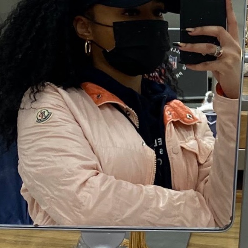Moncler Light Pink Women's Quilted Jacket